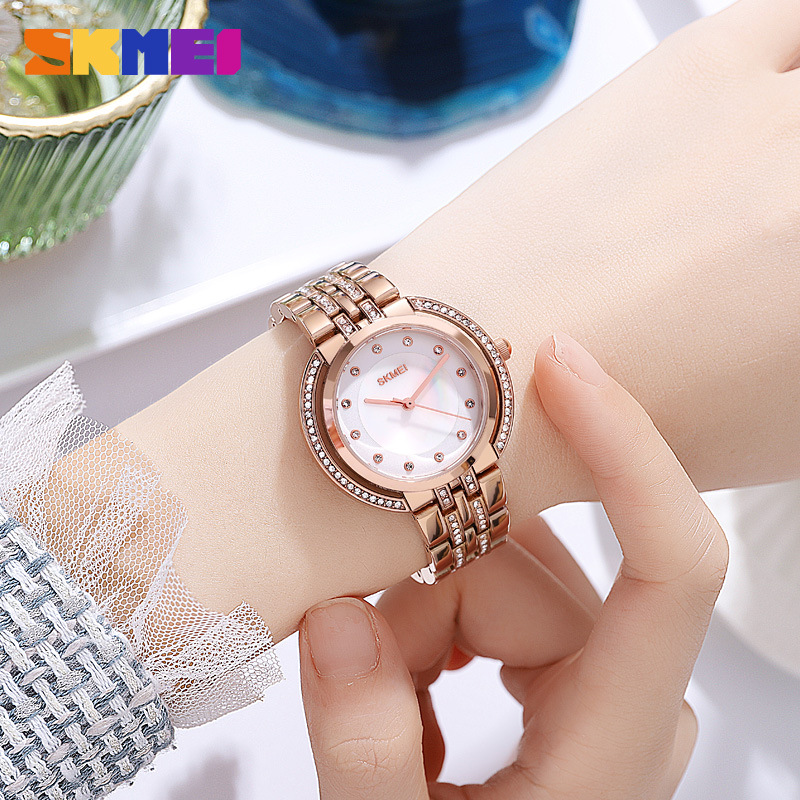 Luxury Women'S Watch - Damen-Armbanduhr mit Quarzwerk, Luxuriöses Strass-Zifferblatt, Zinklegierungsband,